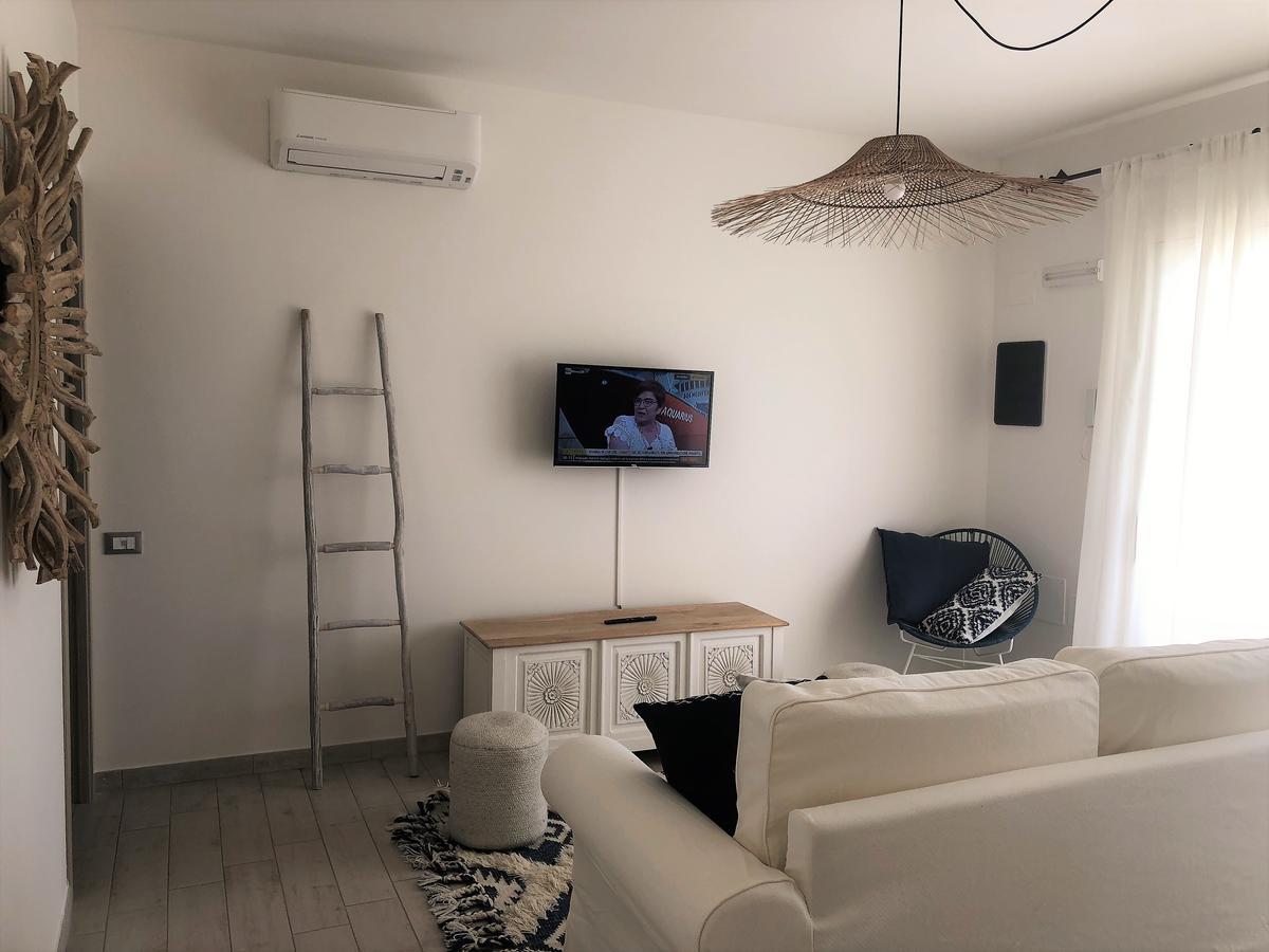 Residence Mar Mediterraneo 콰르투 산텔레나 외부 사진