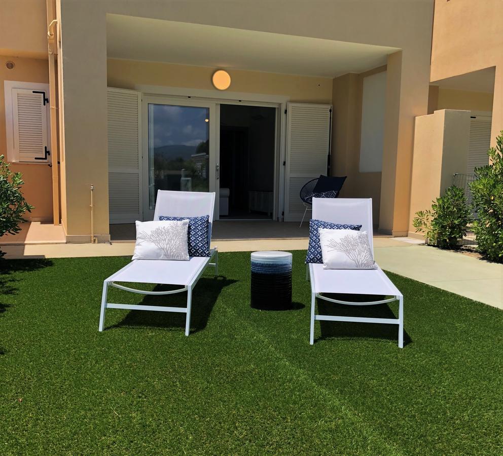 Residence Mar Mediterraneo 콰르투 산텔레나 외부 사진