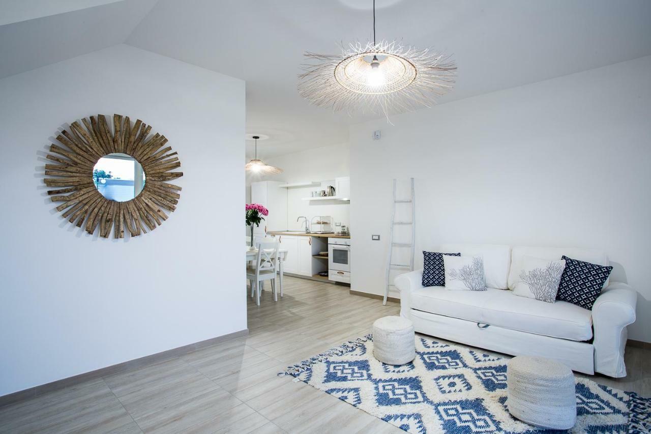 Residence Mar Mediterraneo 콰르투 산텔레나 외부 사진