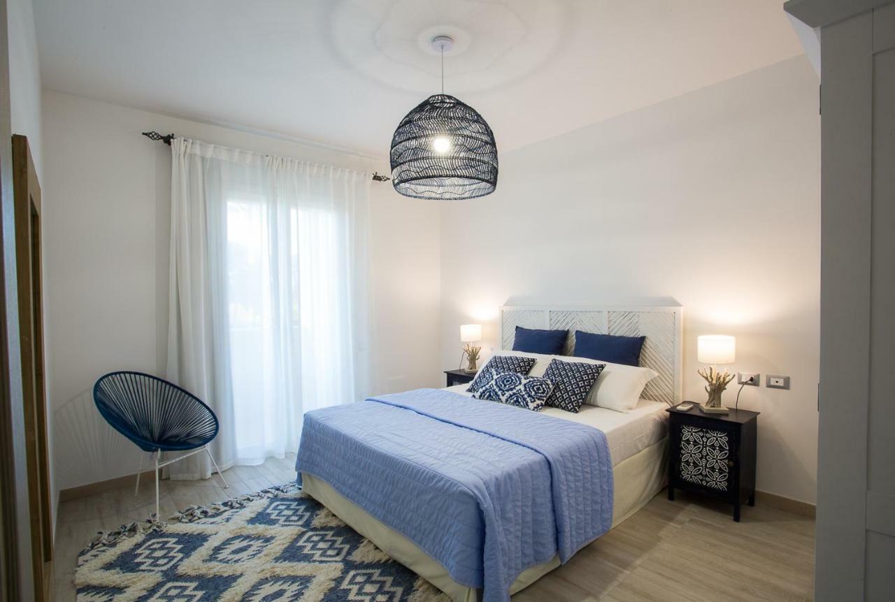 Residence Mar Mediterraneo 콰르투 산텔레나 외부 사진