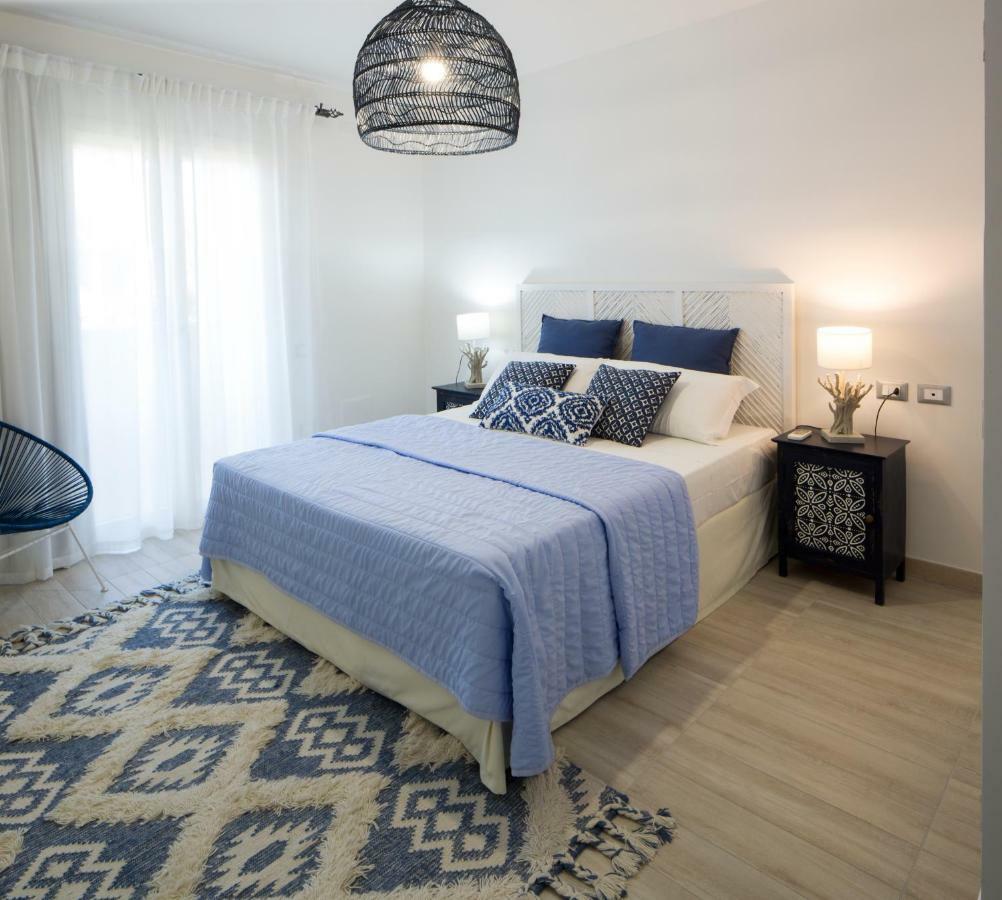Residence Mar Mediterraneo 콰르투 산텔레나 외부 사진